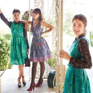 ModCloth Innate Glamour Fit & Flair Dress (M)